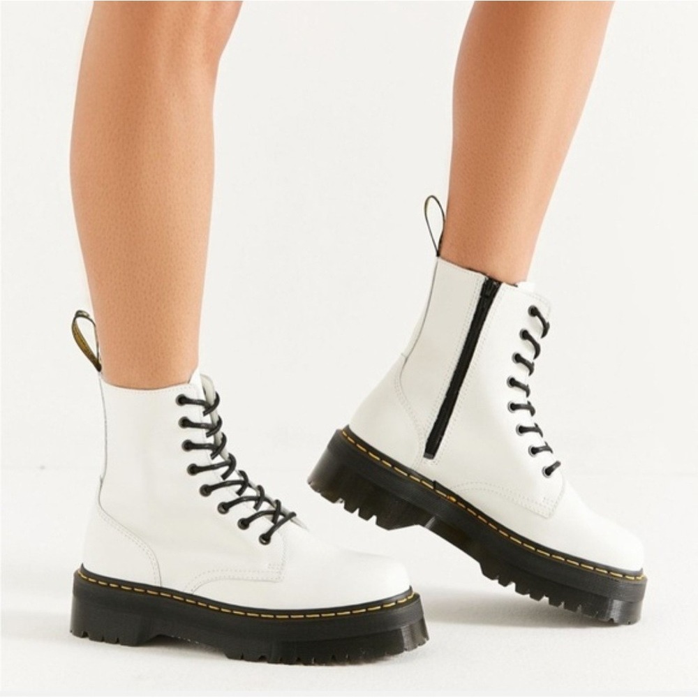 Dr. Martens Jadon White Leather Platform Boots Womens 8 Eye Side Zip Combat Boot